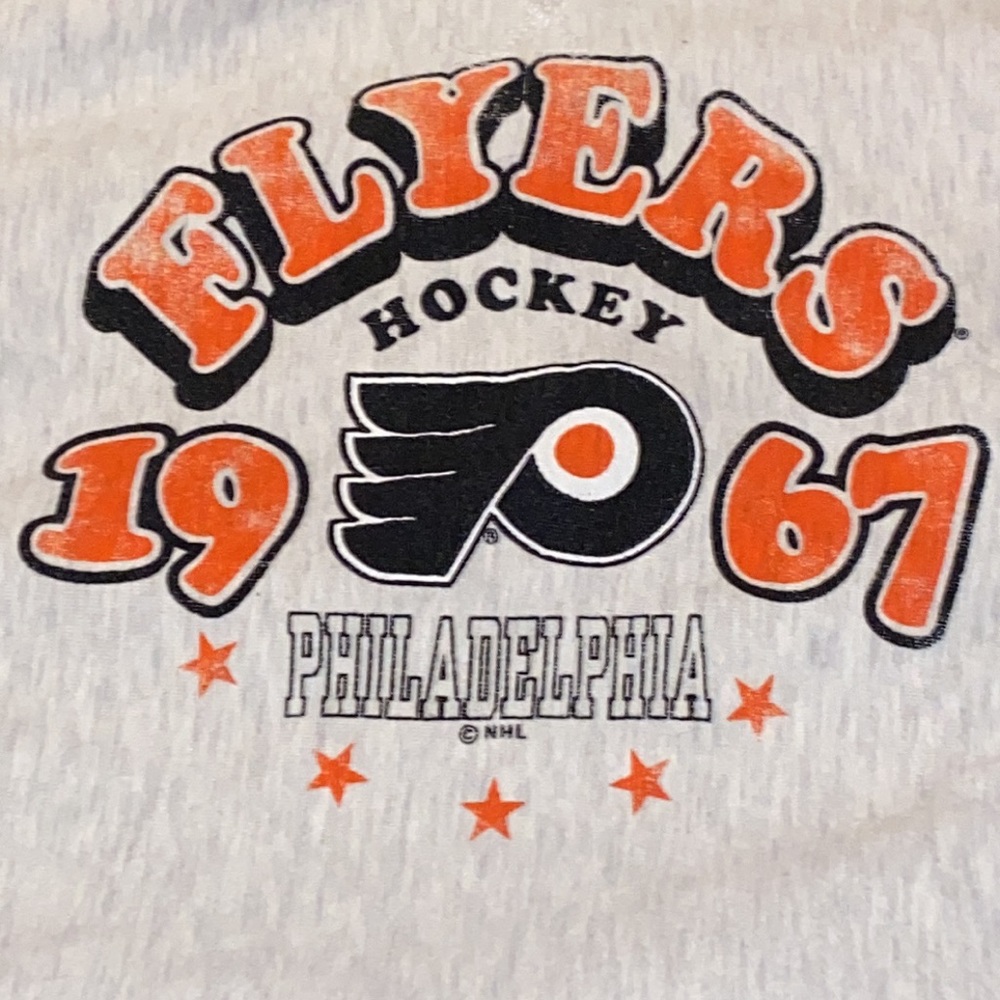 Classic Philadelphia Flyers Reverse weave sweatshirt. Size S/M